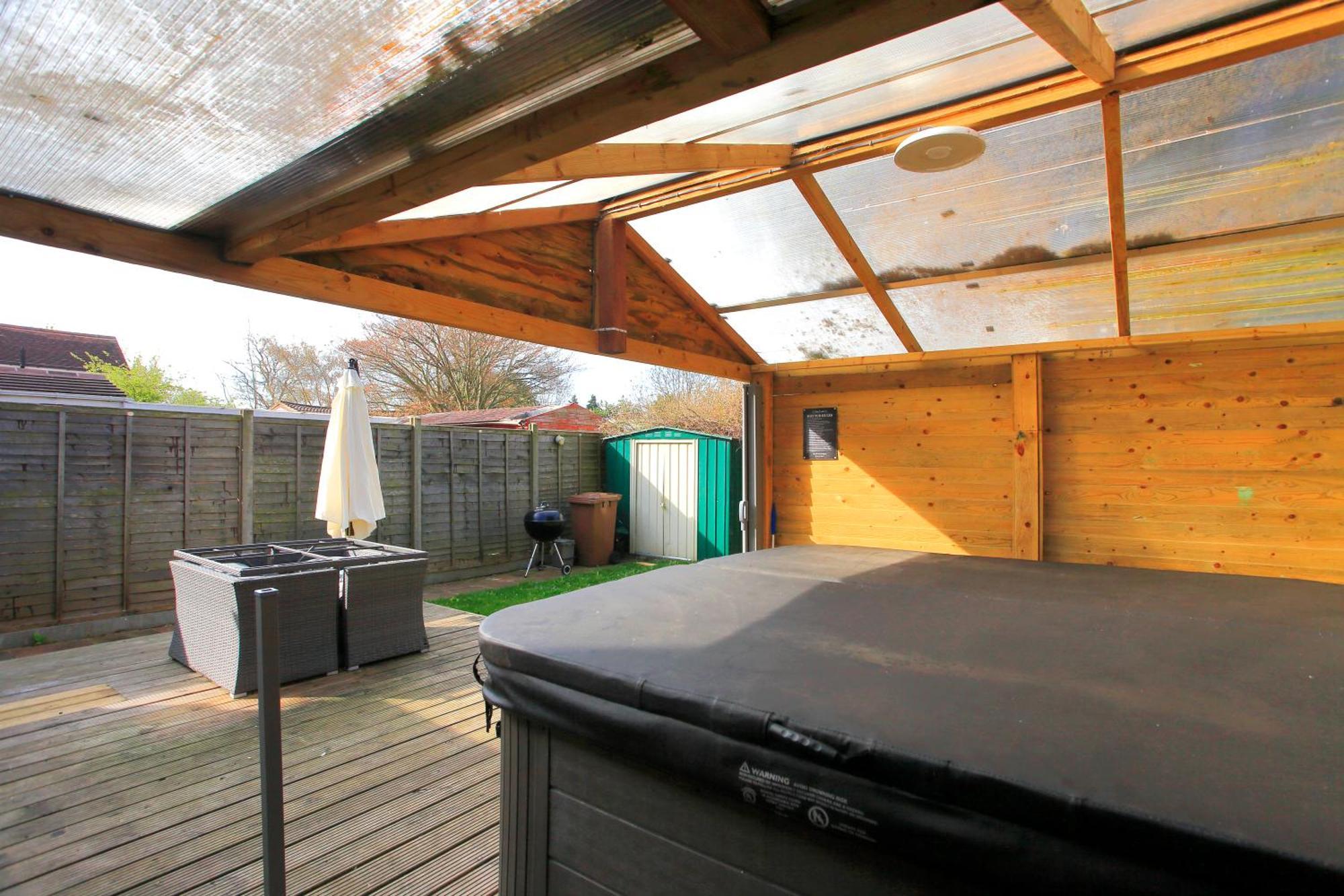 Luxury Hot Tub Entertainment Room Central Park Peterborough Exteriör bild